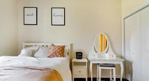 Luxurious and Peaceful Room in Washington DC - Image 3