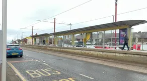 The Cotton Mill Hideaway - One Bedroom Apartment - Free Parking near Etihad Stadium & CoOp Live - Image 5