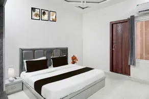 OYO Hotel O Mandhana Formerly Hotel Ashoka - Image 2