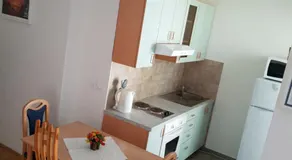 Victoria Apartment - Image 3