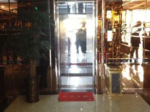Haiqi Holiday Hotel - Image 4