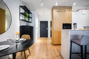 Bułgarska 59 - Zmysłowy Design & Komfort Balkon - Image 4