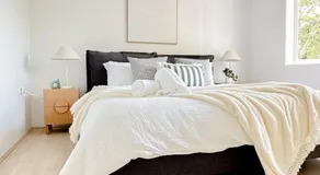 Mi Casa Su Casa - 2BR Sleeps 6 - Free Parking - CBD - Image 2