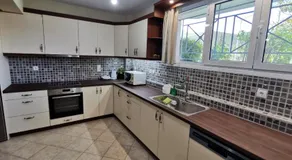 George’s House - Image 3