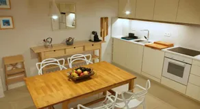 White cycladic town house with sea vew - Image 2