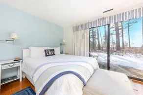 The Shores Beachside Studio Unit 5679 - Image 5