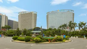 Dongyue Palace Seaview Apartment Country Garden Shili Silver Beach - Image 4