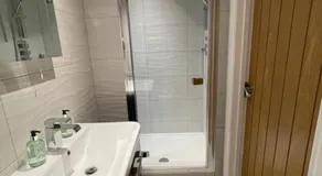 Guest Room with Parking Near St Ives & Penzance - Image 2