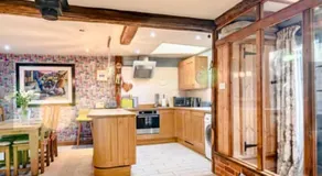 Chestnut Lodge - Image 4