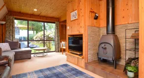 Loch View Lodge - Image 2
