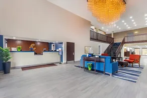 Comfort Inn Bourbonnais near I-57 - Image 2