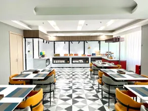 Borman Hotel Zhuhai Jinwan Huafa Mall - Image 5