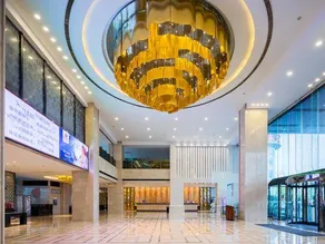 The Hotel V - Image 3