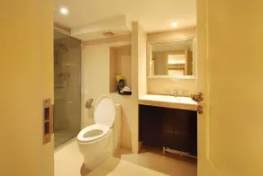 Ushe Skyline City View Apartment-City Center ZhuJiang New Town-Zhengjia Plaza-Free private car delivery to Canton Fair - Image 3