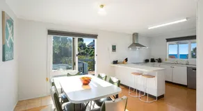 Tathra Beach Shack - Image 3