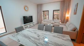 The White villa - Image 3