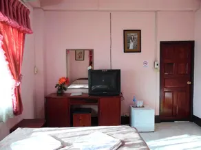 Thaveesinh Hotel - Image 2