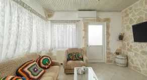 Bungalow Episkopiko - Image 2
