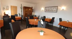 Hotel Jersey - Image 2