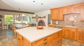 Monterey Drive Holiday home - Image 3