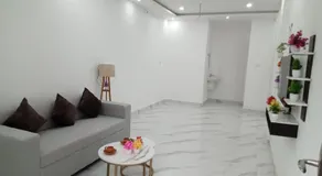 Eva Residency - Image 2