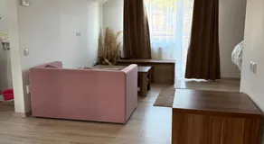 Vanessa Home - Image 2