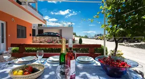 Holiday Home Chill Zone - Image 4