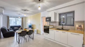 Anita's Modern Apartment Near Sliema, Valletta, St Julians - Image 2