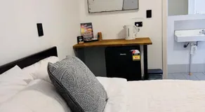Mount Pleasant Hotel - Image 2