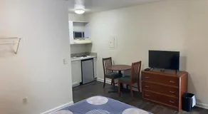 My Town Extended Stay - Image 2