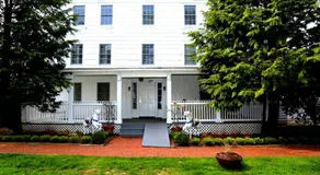 Harpoon House - Image 5