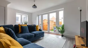 Beaulieu Rest 3 Bed House Chelmsford - Image 2