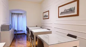 Lory House - Image 4