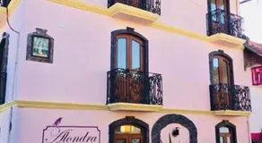 Alondra Hotel Boutique - Image 3