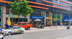 Botanica Premier Luxury Apartment - Tan Binh District - Image 3