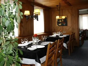 Casa Tödi Restaurant Hotel - Image 3