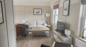 The Wild Farm Lodge - Image 2
