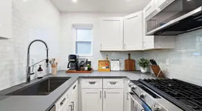 HostWise Stays - The Palo - Stylish War Streets Retreat, Highly Walkable - Image 5