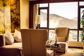 Moonlight International Hotel Shangri-la Dukezong Ancient City - Image 3