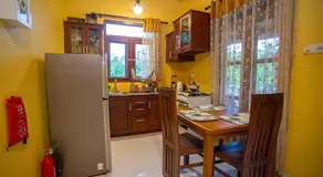 Serene Vista Villa, formerly Bungalows - Image 5