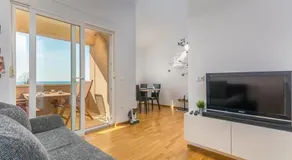 Apartment Paradiso with Sea View - Image 2