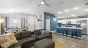 Luxe 2BR in The Villages, Mins to Eastport Town Square With Patio and Kingbed - Image 3
