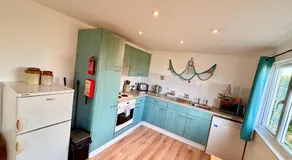 5 Berth Chalet Holiday Apartment in Cornwall - Image 3