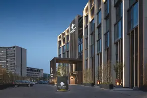 Qiuzhu Hotel Shanghai - Image 3
