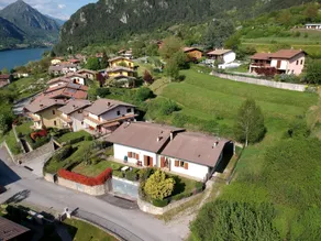 Casa en Lombardía junto al Lago Idro - Image 3