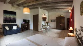 Alba Bed & Breakfast - Image 2