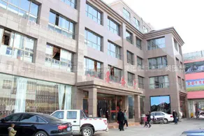 Longhai Business Hotel - Image 5
