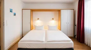 Inselkoje - gemütliche und familienfreundliche 2 Zimmer Wohnung mit Parkplatz - Image 2