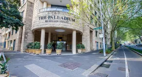 Resort Style 2BR Apt in Pyrmont Next to Darling Harbour - Image 4