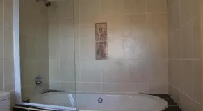 Blue Crane Guesthouse - Image 4